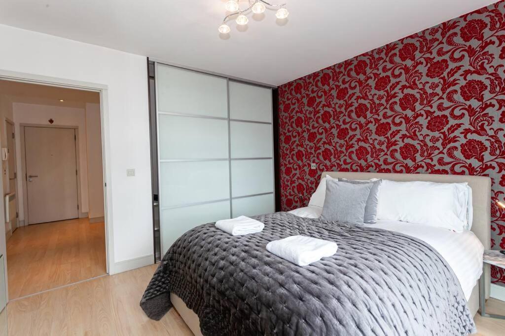 Iconic Luxury Manchester Apartment エクステリア 写真