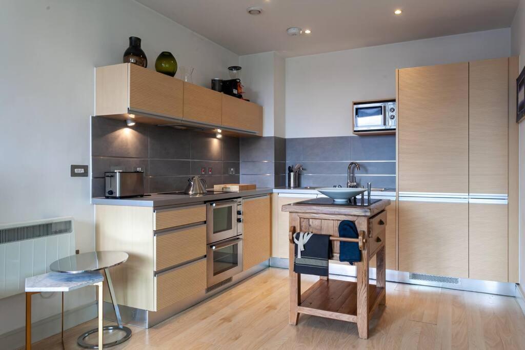 Iconic Luxury Manchester Apartment エクステリア 写真
